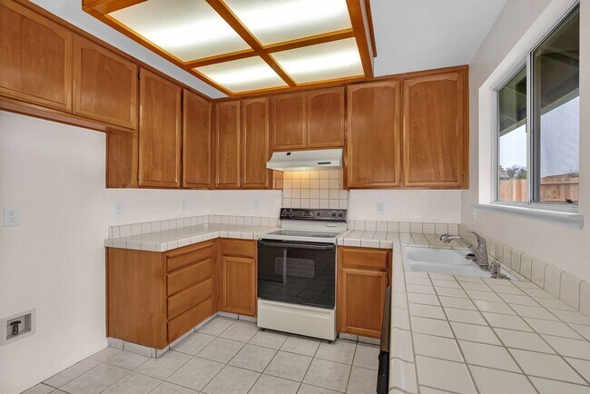 Building Photo - 101 Citrus Ave