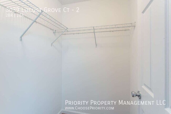 Building Photo - 3039 Locust Grv Ct