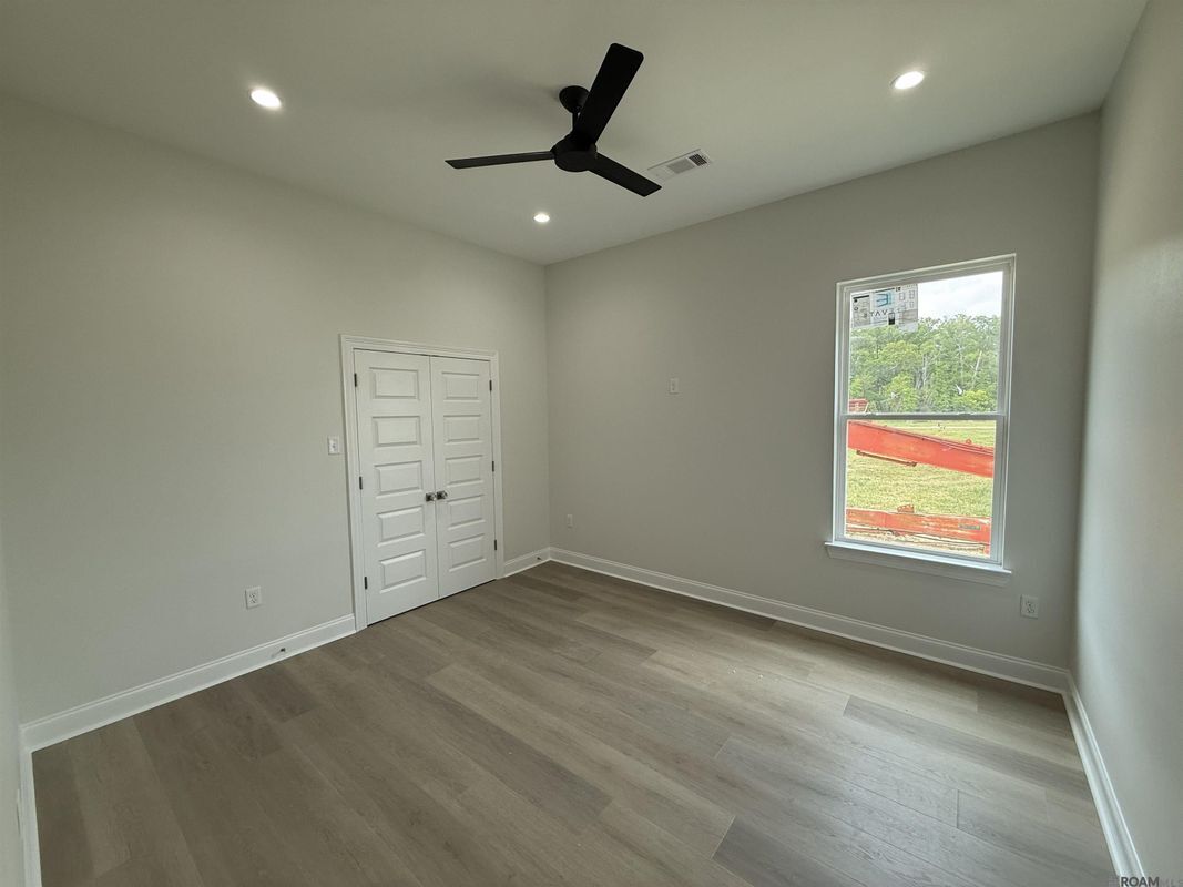 Building Photo - 12811 St Croix Ct