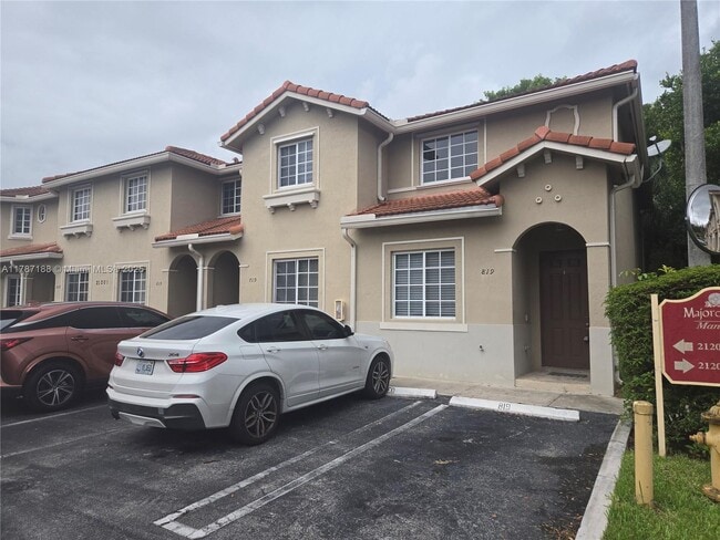 Primary Photo - 21205 NW 14th Pl