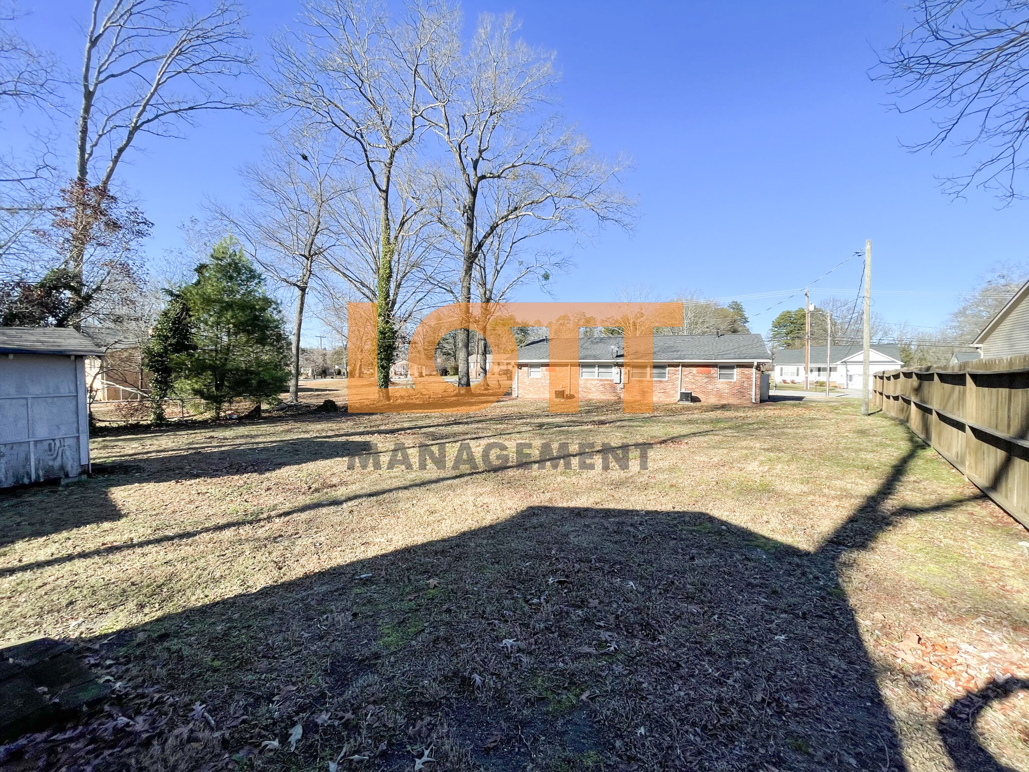 Building Photo - 2404 E Lee Rd