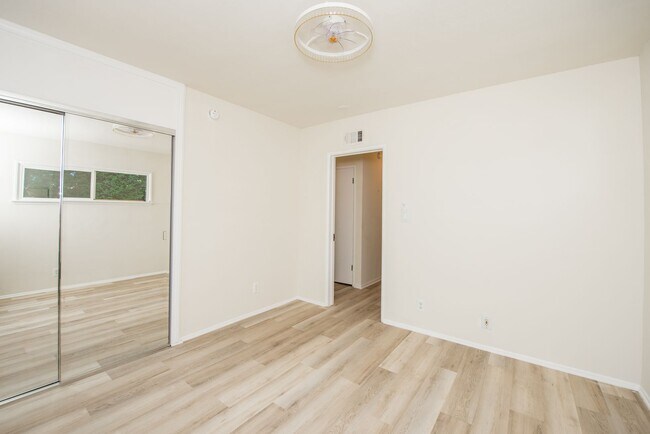 Building Photo - Beautiful 4 Bedroom Home in Garden Grove