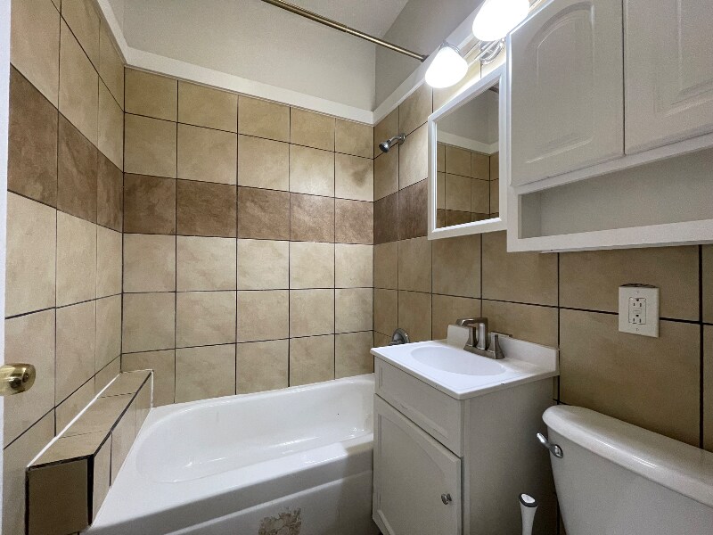 Building Photo - 417 S Fairmount St