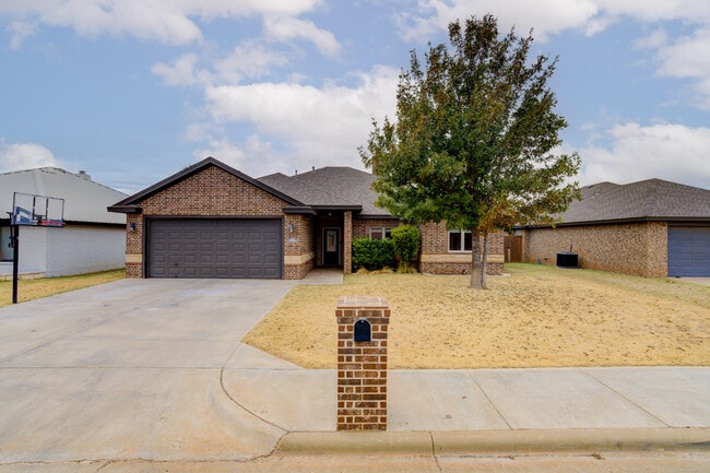 Building Photo - 803 Avenue S