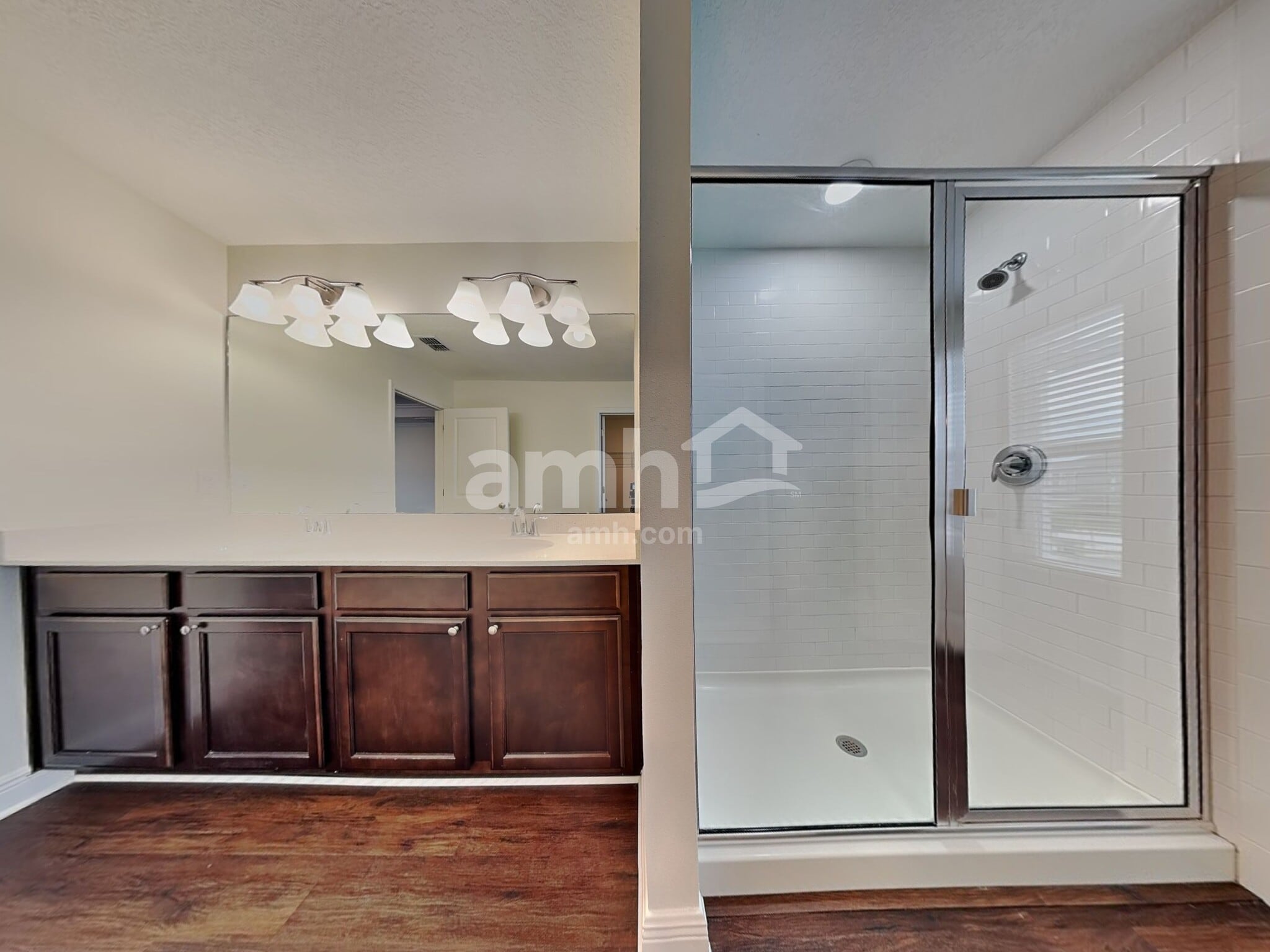 Building Photo - 20200 Calla Lily Dr