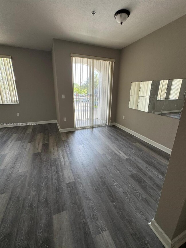 Building Photo - 4331 SW 160th Ave