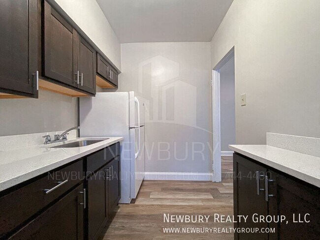 Building Photo - 313 San Juan Dr