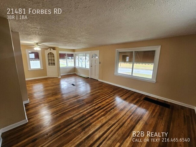 Building Photo - 21481 Forbes Rd