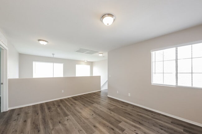 Building Photo - 11427 W Yuma St