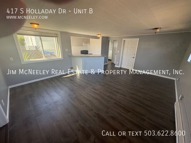 Building Photo - 417 S Holladay Dr