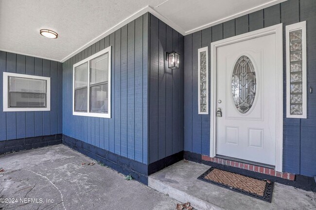 Building Photo - 54221 Cravey Rd