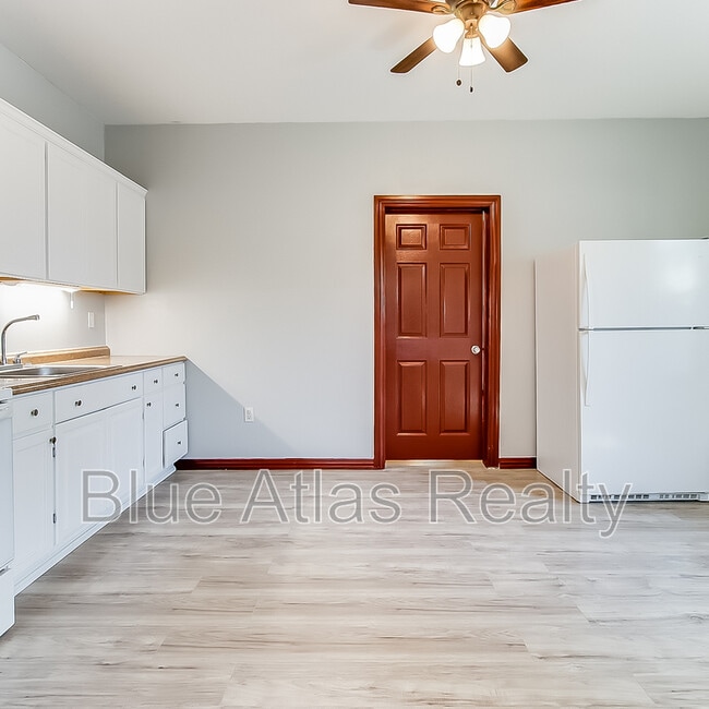 Building Photo - 2939 S Adams St