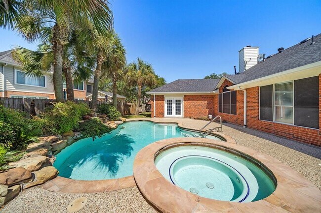 Building Photo - 23202 Sawleaf Cir