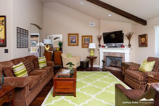 Building Photo - 3252 N Bentley Ridge