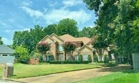 Building Photo - 8610 Dena Cove W