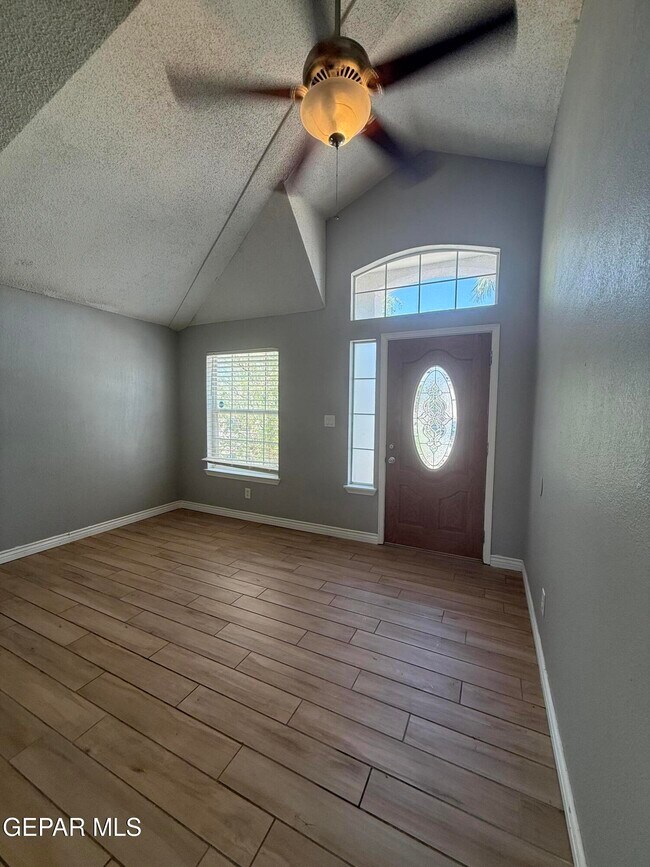 Building Photo - 4740 Robert Acosta Dr