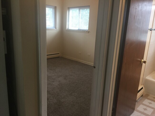 bedroom - 1248 S 51st Ct