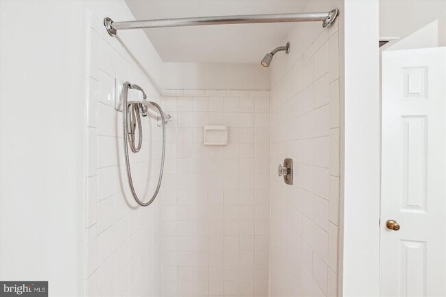 Building Photo - 8258 Cedar Landing Ct