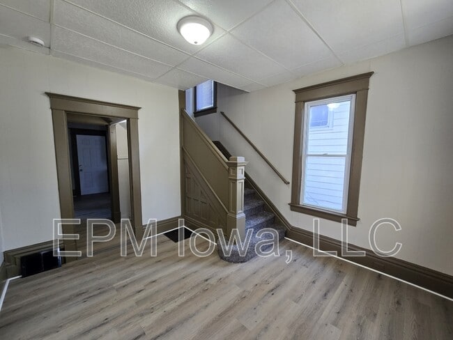 Building Photo - 71 Lafayette St