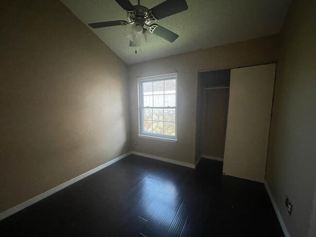 Building Photo - 12344 Tierra Madre Rd