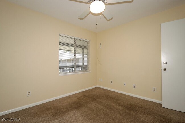 Building Photo - 1275 7th Ave N