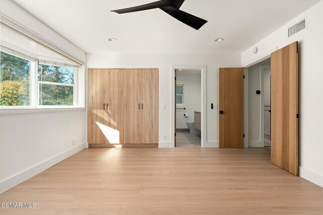 Building Photo - 84 Sunny Vista Ave