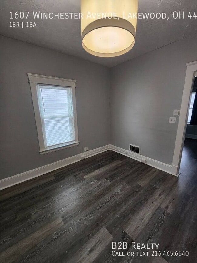 Building Photo - 1607 Winchester Ave