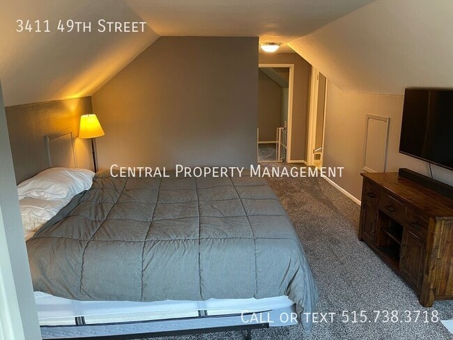 Building Photo - 3411 49th St