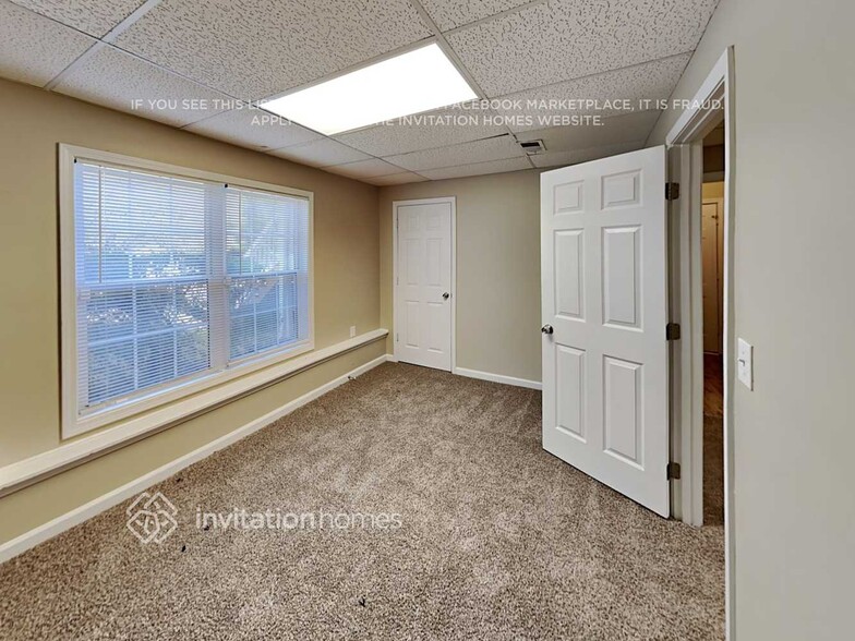 Building Photo - 4300 Morningside Dr