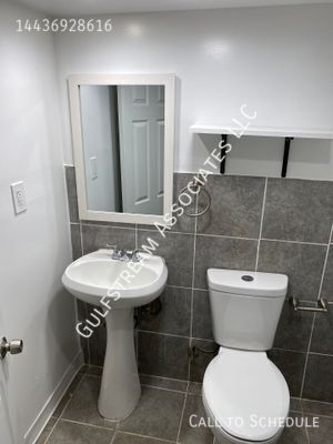 Building Photo - 2111 Eagle St