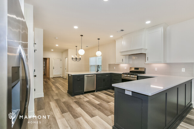 Building Photo - Modern 3-Bedroom in Lamarche Cottages