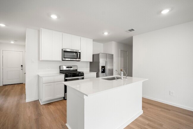 Building Photo - 12011 Curlin Dr