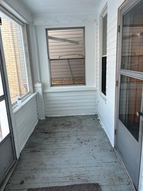 Building Photo - 719 Crescent Ave