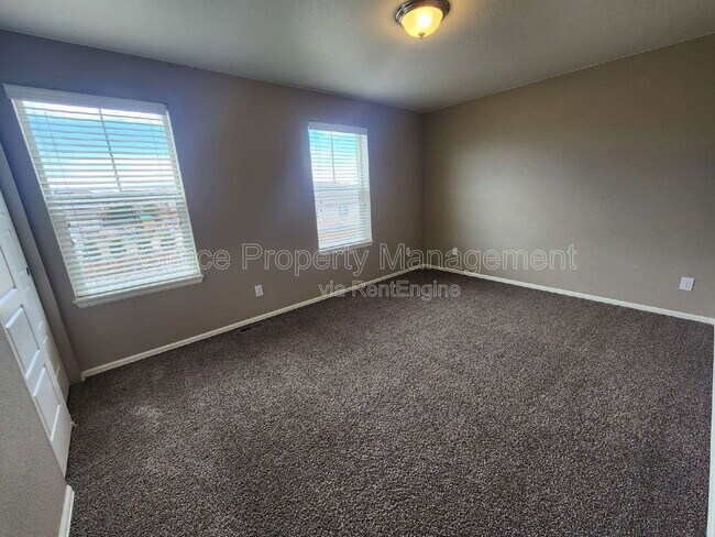 Building Photo - 17022 Lipan St