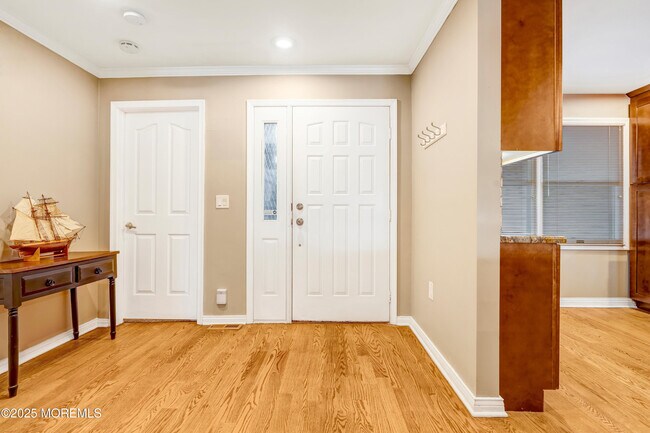 Building Photo - 85 E Water St