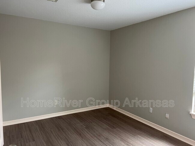 Building Photo - 4986 Stepney Ct