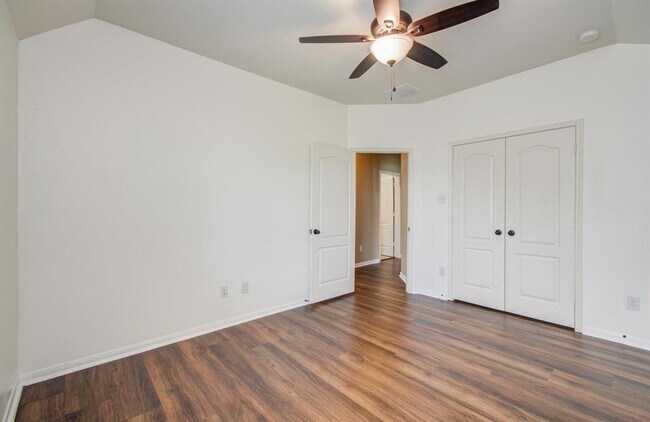 Building Photo - 13719 Kingston River Ln