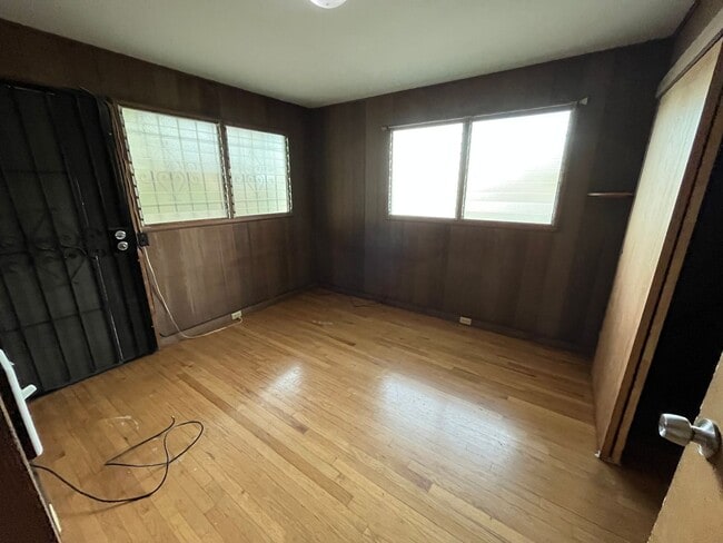 Building Photo - 99-228 Aiea Heights Dr.