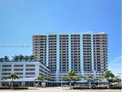 Building Photo - 7901 Hispanola Ave