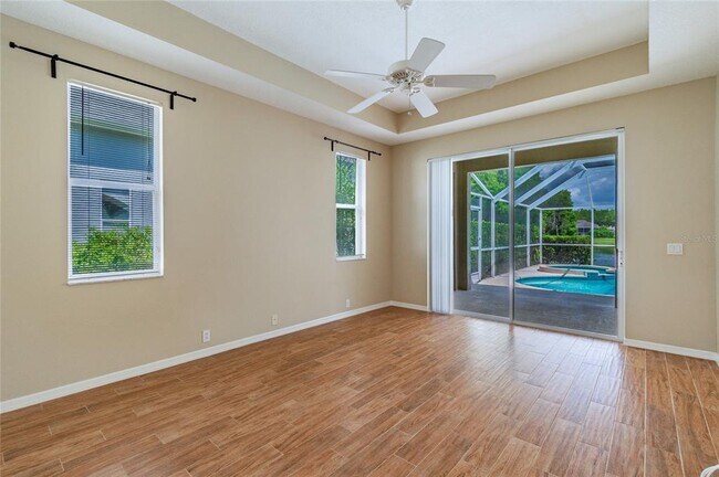 Building Photo - 10506 Chelmsford Way