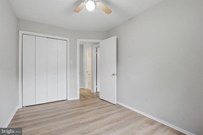 Building Photo - 7739 Tiverton Dr