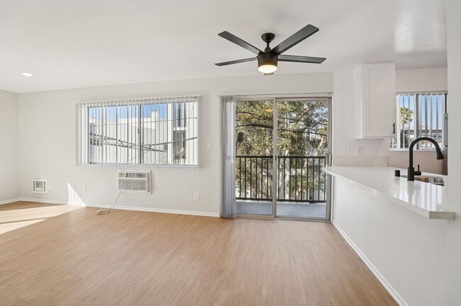 Interior Photo - 17 Northstar