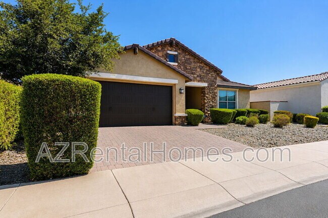 Building Photo - 9742 Thatcher Ave
