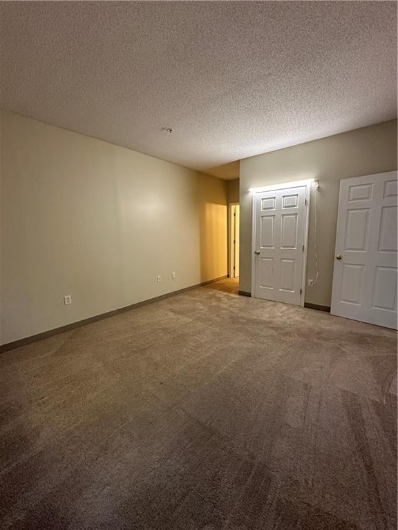 Building Photo - 104 Mill St