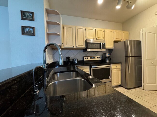 Building Photo - 2-Bed, 2-Bath Condo with Water View – Firs...