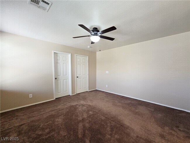 Building Photo - 5431 W Hasley Canyon Ave