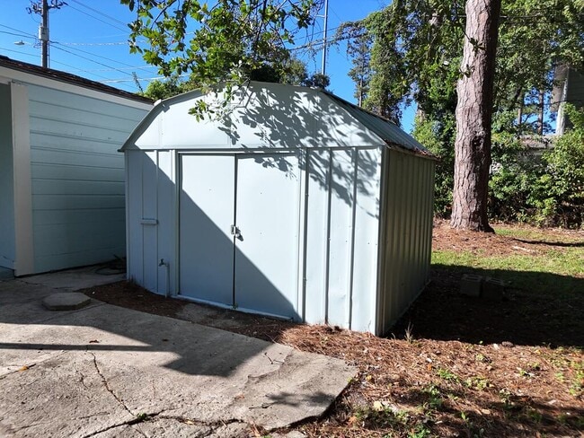 Building Photo - 101 Myrtle Dr