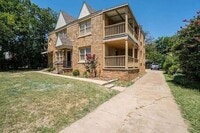 Building Photo - Updated 2 Bed 1 Bath in NW OKC