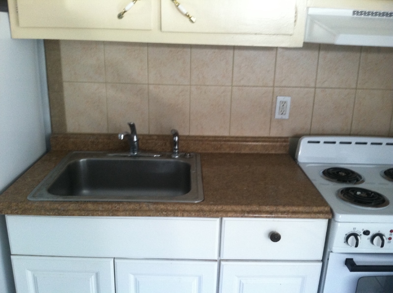 Building Photo - 495 Main St