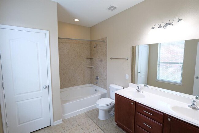 Building Photo - 22503 Bellwick Ridge Ln